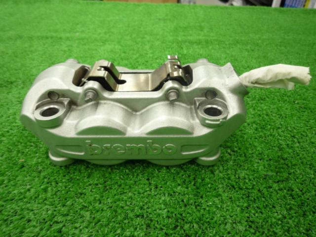 【Brembo】ブレンボ  ラジアルマウントブレーキキャリパー 100mm