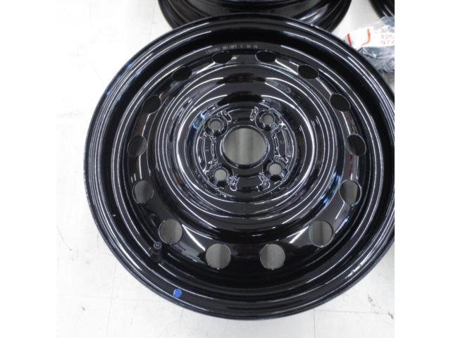 Genuine Daihatsu parts
Genuine taft
Steel wheel