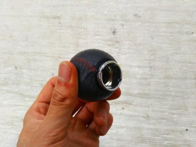 CARMATE レザーシフトノブ