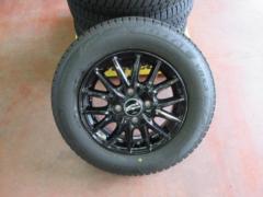 MARUKA SERVICE SCHNEDER + BRIDGESTONE BLIZZAK VRX3 (Z07533)