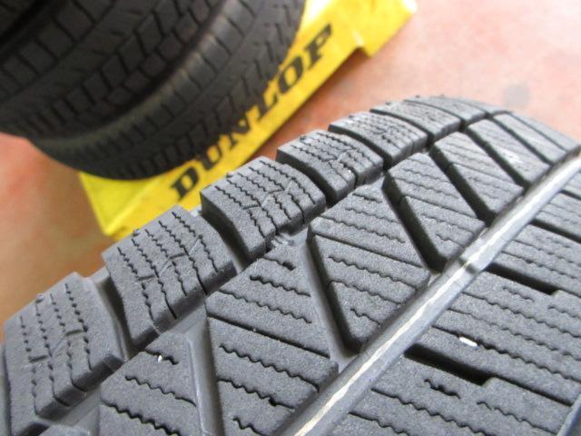 MARUKA SERVICE SCHNEDER + BRIDGESTONE BLIZZAK VRX3 (Z07533)