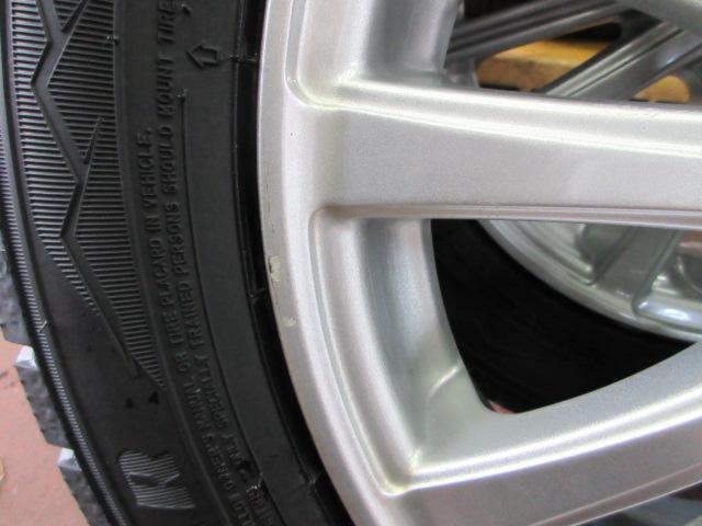 YellowHat SPORT VENAD + GOODYEAR ICENAVI8 (Z06294)