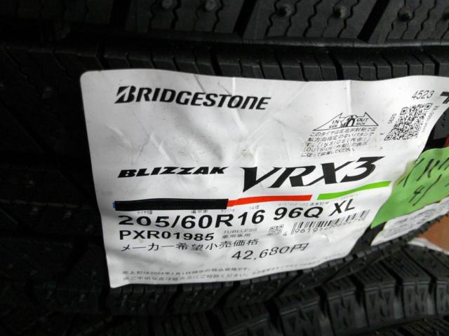 weds VELVA SPORT  + BRIDGESTONE BLIZZAK VRX3 (Y111142)