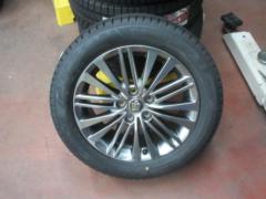 TOYOTA クラウンロイヤル純正ホイール  + BRIDGESTONE BLIZZAK VRX3 (Z03756)