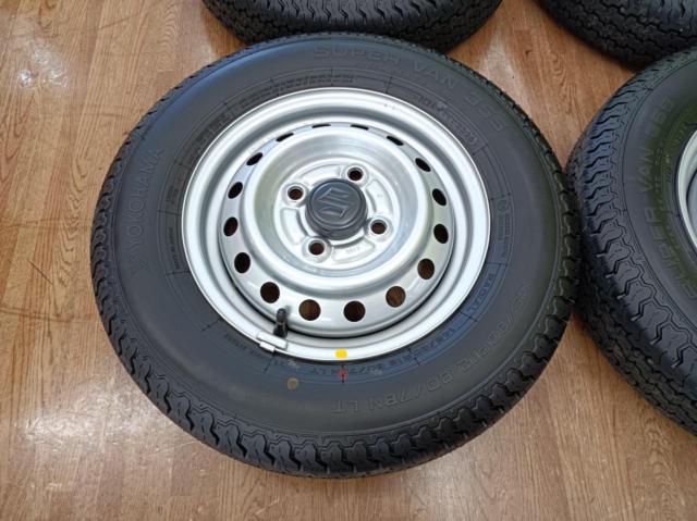 スズキ キャリイ純正スチール+YOKOHAMA SUPER VAN355 80/78N LT