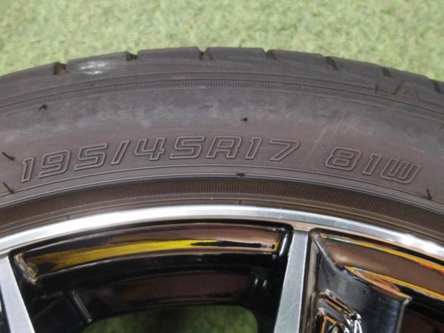weds
LEONIS
GX
+
DUNLOP
LE
MANS
V +
81W