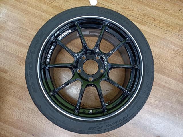YOKOHAMA ADVAN Racing RZ2 + SHIBATIRE REVIMAX R23 88W XL