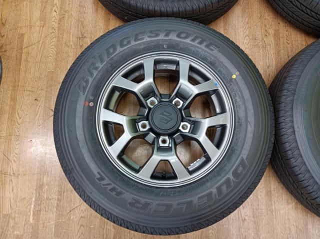 SUZUKI ジムニーノマド純正 + BRIDGESTONE DUELER H/L 96S