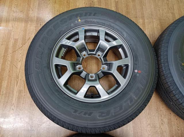 SUZUKI ジムニーノマド純正 + BRIDGESTONE DUELER H/L 96S