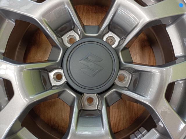 SUZUKI ジムニーノマド純正 + BRIDGESTONE DUELER H/L 96S