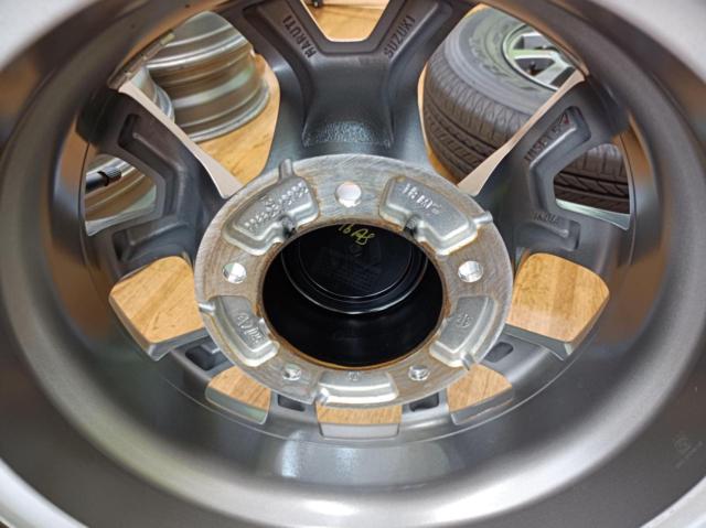 SUZUKI ジムニーノマド純正 + BRIDGESTONE DUELER H/L 96S