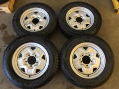 中古スタッドレスタイヤホイールセット タイヤホイールセット カー用品