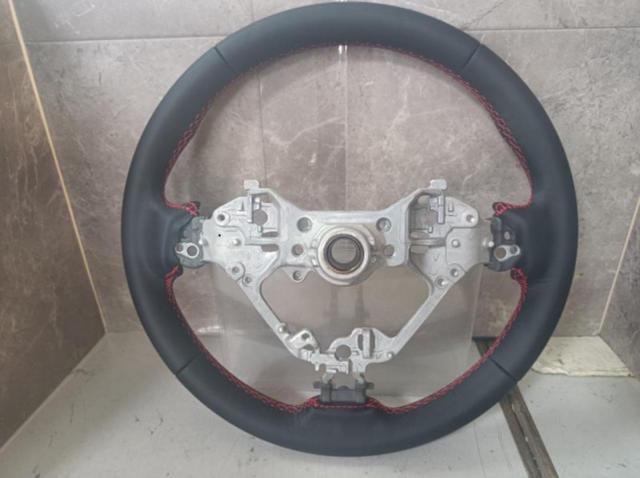 スバル純正 BRZ/ZD8純正 レッドステッチステアリング