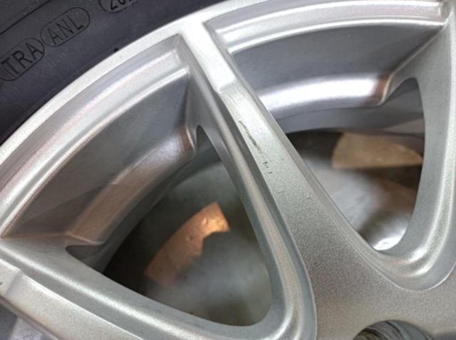 weds VOLS + KENDA KR203