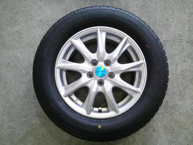 DUNLOP DUFACT DT9+GOODYEAR ICE NAVI 7