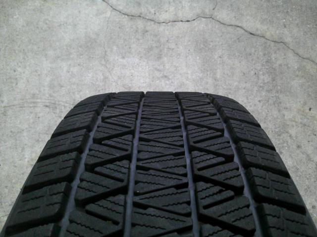 BRIDGESTONE BALMINUM BR10+BRIDGESTONE BLIZZAK DM-V3