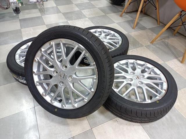 ホンダ純正 JF3 N-BOXカスタム後期純正ホイール + TOYO PROXES LuKII