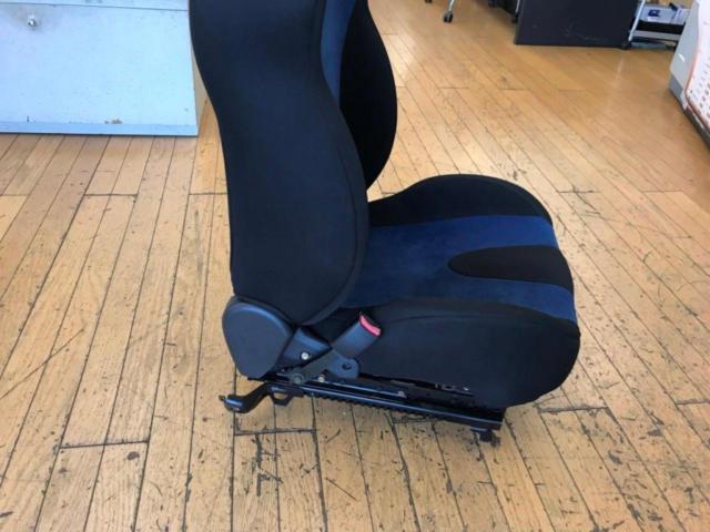 SUBARU インプレッサ純正シート LH