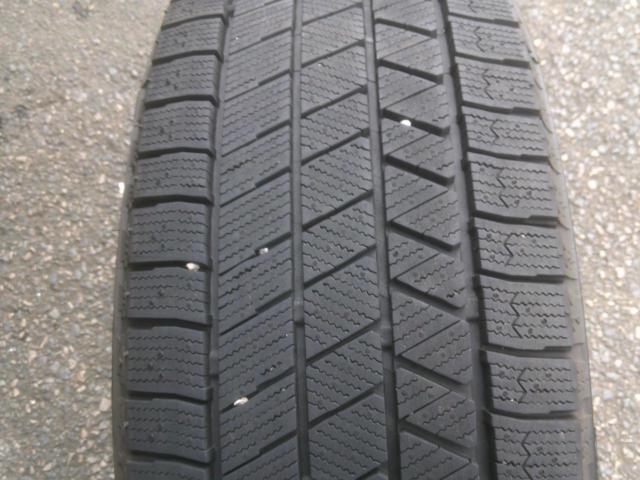 BRIDGESTONE BLIZZAK VRX3 215/55-17 4本セット Z07431