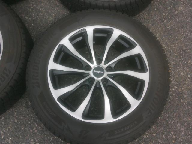 BRIDGESTONE BALMINUM TR10 + BRIDGESTONE BLIZZAK DM-V3 225/60-18 Z07437