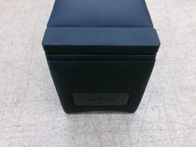 メーカー不明 コンソールBOX
