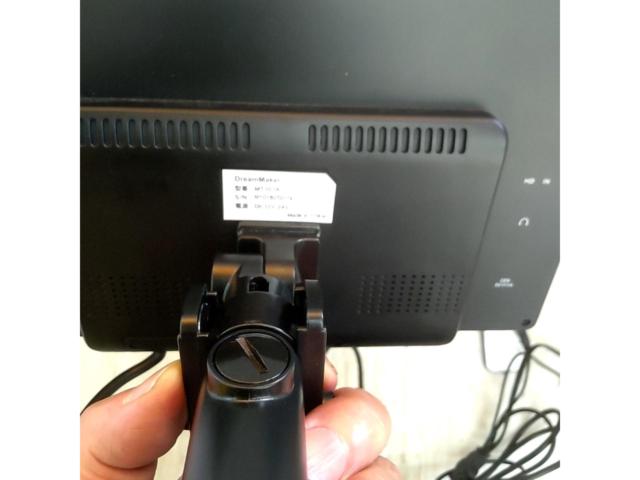 DreamMaker   MT101A  10.1インチ液晶モニター