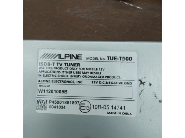 ALPINE TUE-T500 4×4汎用地デジチューナー