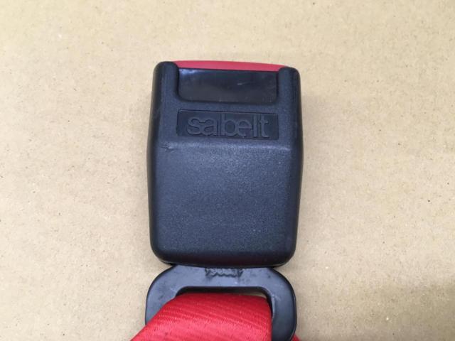 sabelt 4点式 シートベルト  ※背面バックル欠品