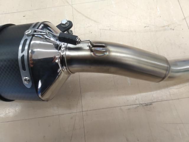 YOSHIMURA 機械曲 R77S サイクロン カーボンエンド(SMC) 政府認証 EXPORT SPEC GIXXER250/SF250
