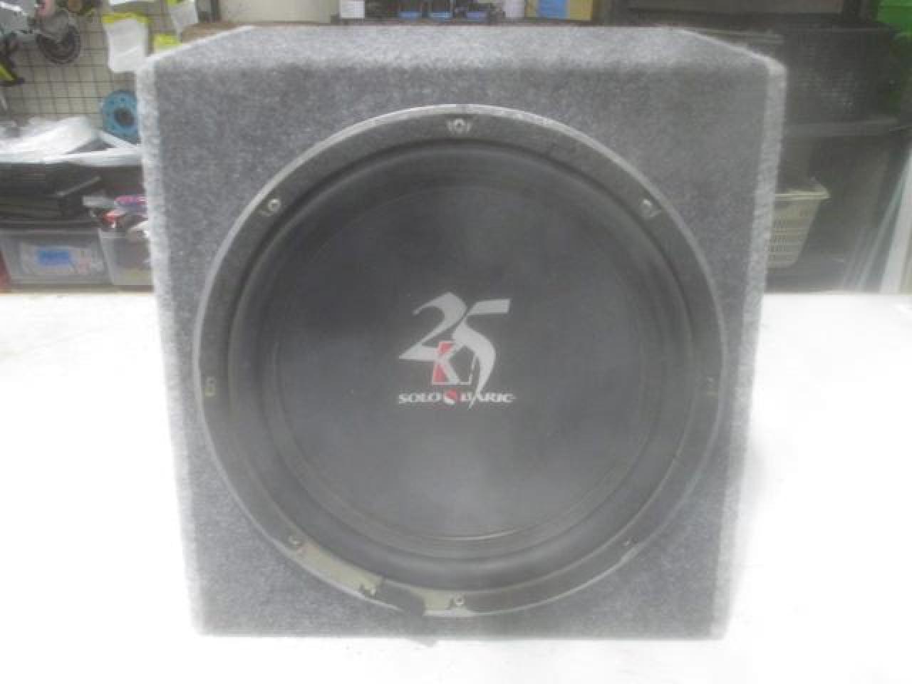 KICKER SOLO-Baric 12インチ + メーカー不明BOX | やや傷や汚れあり 