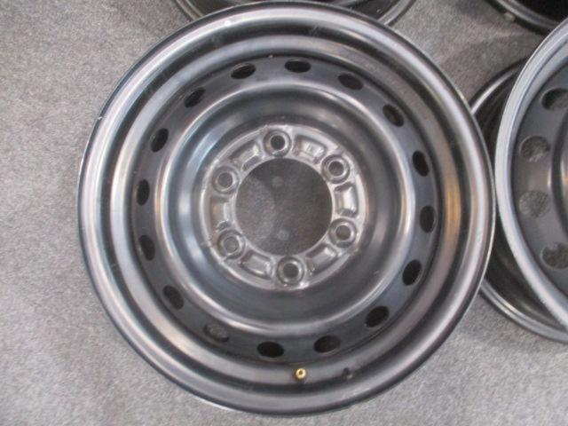 トヨタ ハイエース/200系純正スチールホイール