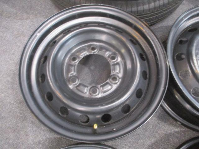 トヨタ ハイエース/200系純正スチールホイール