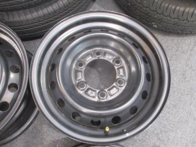 トヨタ ハイエース/200系純正スチールホイール