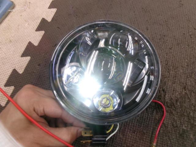 メーカー不明 LED ヘッドライト