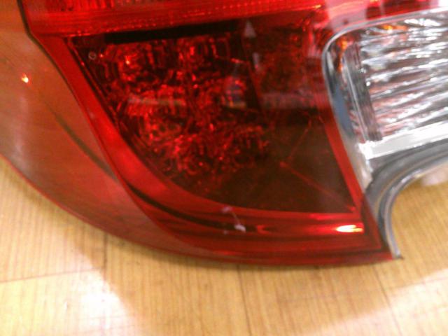 【トヨタ純正】GRX130 テールレンズ