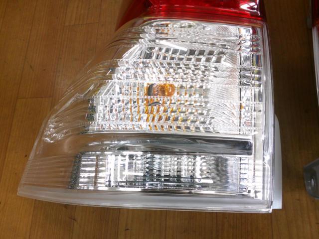 【トヨタ純正】150系 プラド テールレンズ