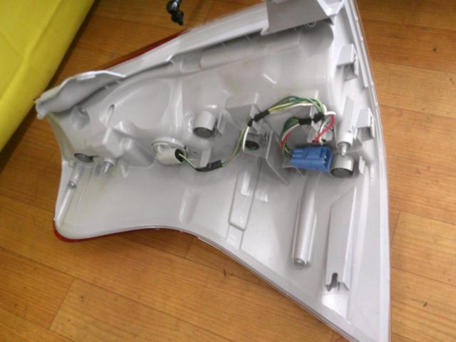 【トヨタ純正】150系 プラド テールレンズ