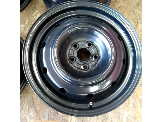 トヨタ純正(TOYOTA)  86/ZN6 純正スチールホイール