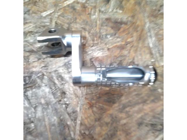 MC MOTOPARTS 汎用ステップ