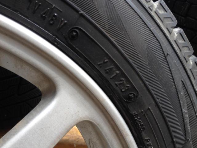 ダイハツ純正(DAIHATSU)  L175Sムーヴ純正ホイール + DUNLOP(ダンロップ) WINTER MAXX WM02