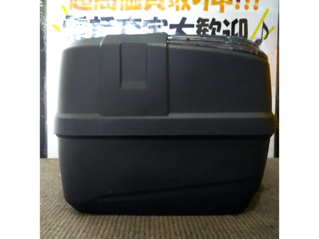 【33L】GIVI(ジビ) スモークリフレクターモデル