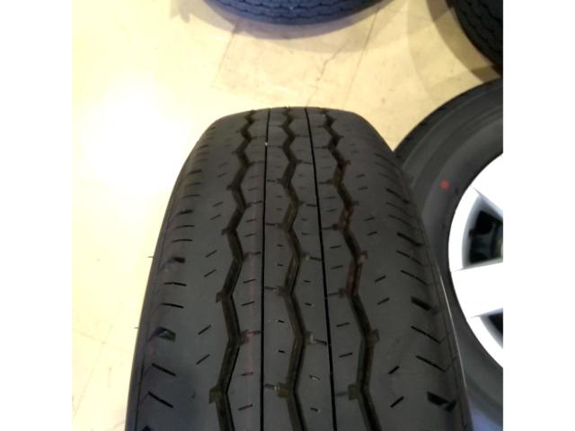 TOYOTA(トヨタ)200系ハイエース純正スチールホイール+BRIDGESTONE ECOPIa RD613