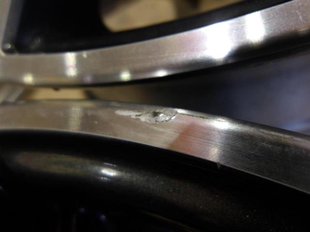 NISSAN(ニッサン) E12ノートニスモ純正ホイール