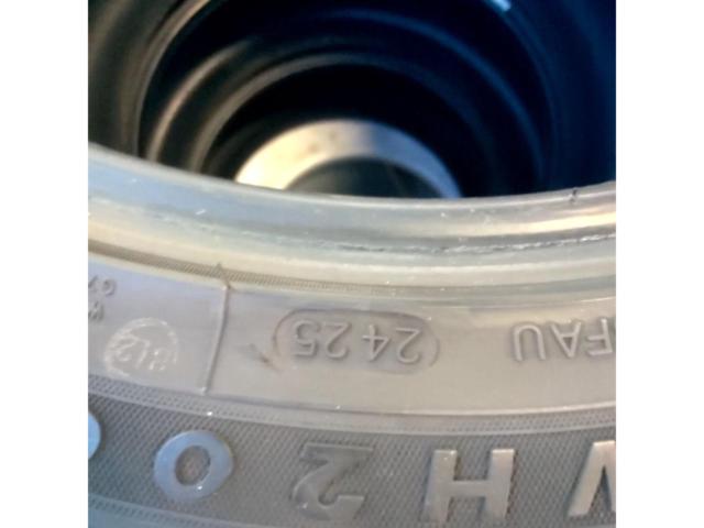【スタッドレス】【ZEETEX】WH2000【225/45R18 95T XL 2025年製造】