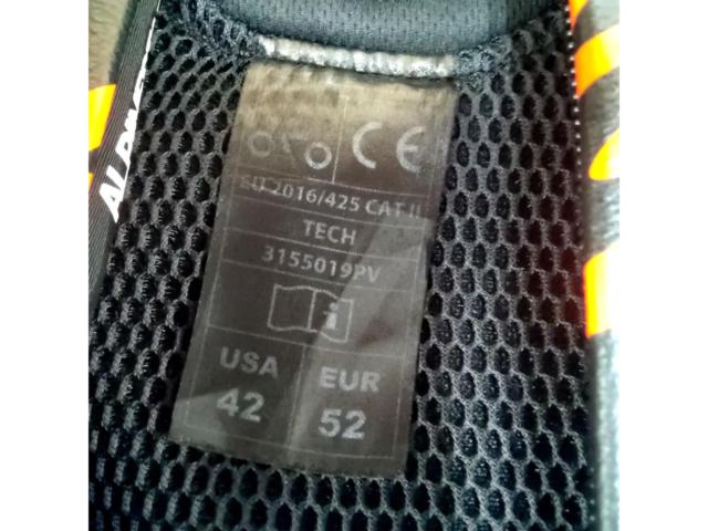 Riders AlpinestarsGP
Pro
V2 Surgical Suit