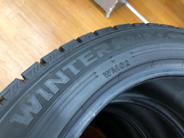 DUNLOP WINTERMAXX02 225/50R18