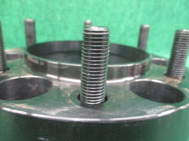 ノーブランド ハブ一体型ワイドトレッドスペーサー 139.7-6H M12XP1.5 40mm ハブ径106