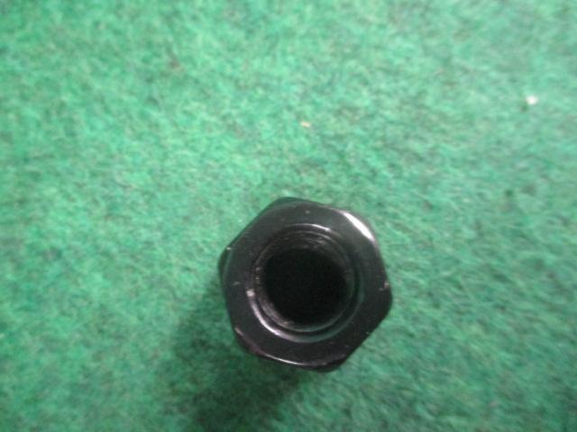 ノーブランド ハブ一体型ワイドトレッドスペーサー 139.7-6H M12XP1.5 40mm ハブ径106
