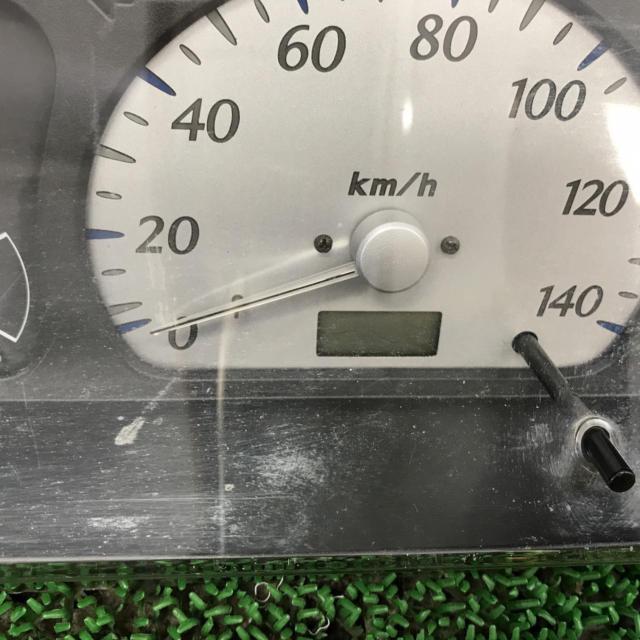 Suzuki genuine (SUZUKI)
Speedometer