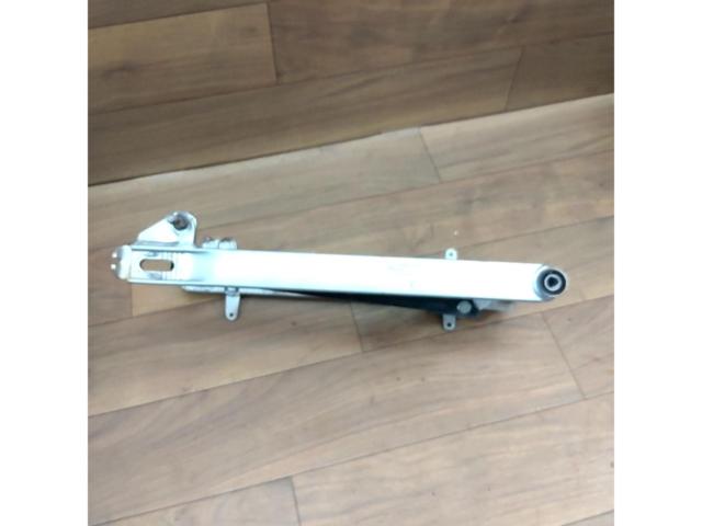HONDA (Honda)
Super Cub 50
AA01
FI car
Genuine
Swing arm